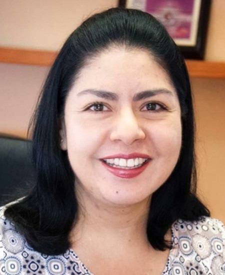 Dra. María del Pilar Gómez Gil